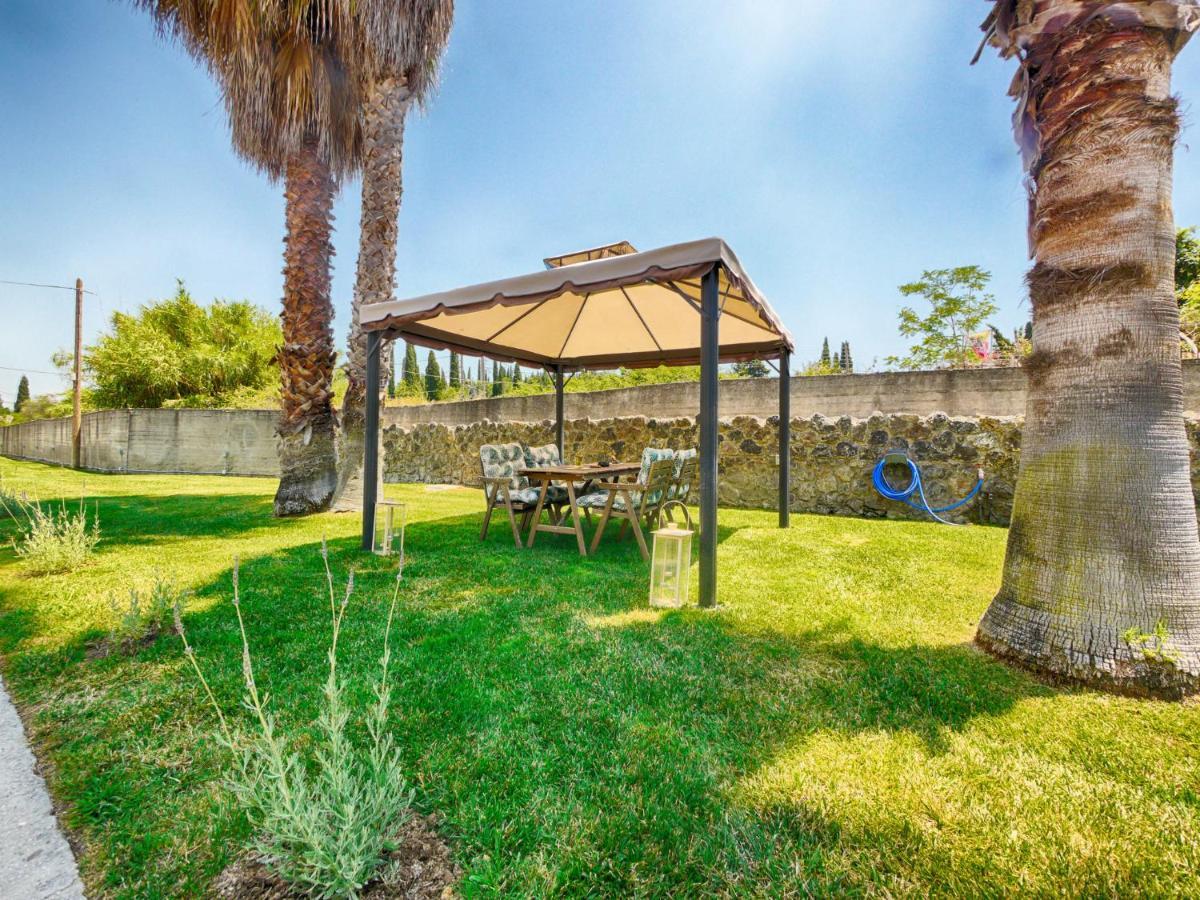 Cozy Family Friendly Apartment With Large Garden Close To Beaches - Dirella Kynopiástai 外观 照片
