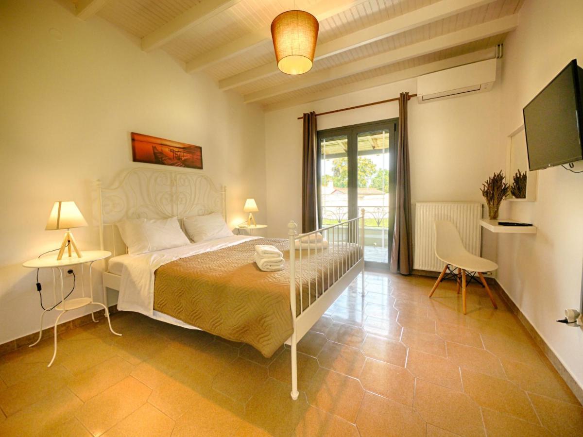 Cozy Family Friendly Apartment With Large Garden Close To Beaches - Dirella Kynopiástai 外观 照片
