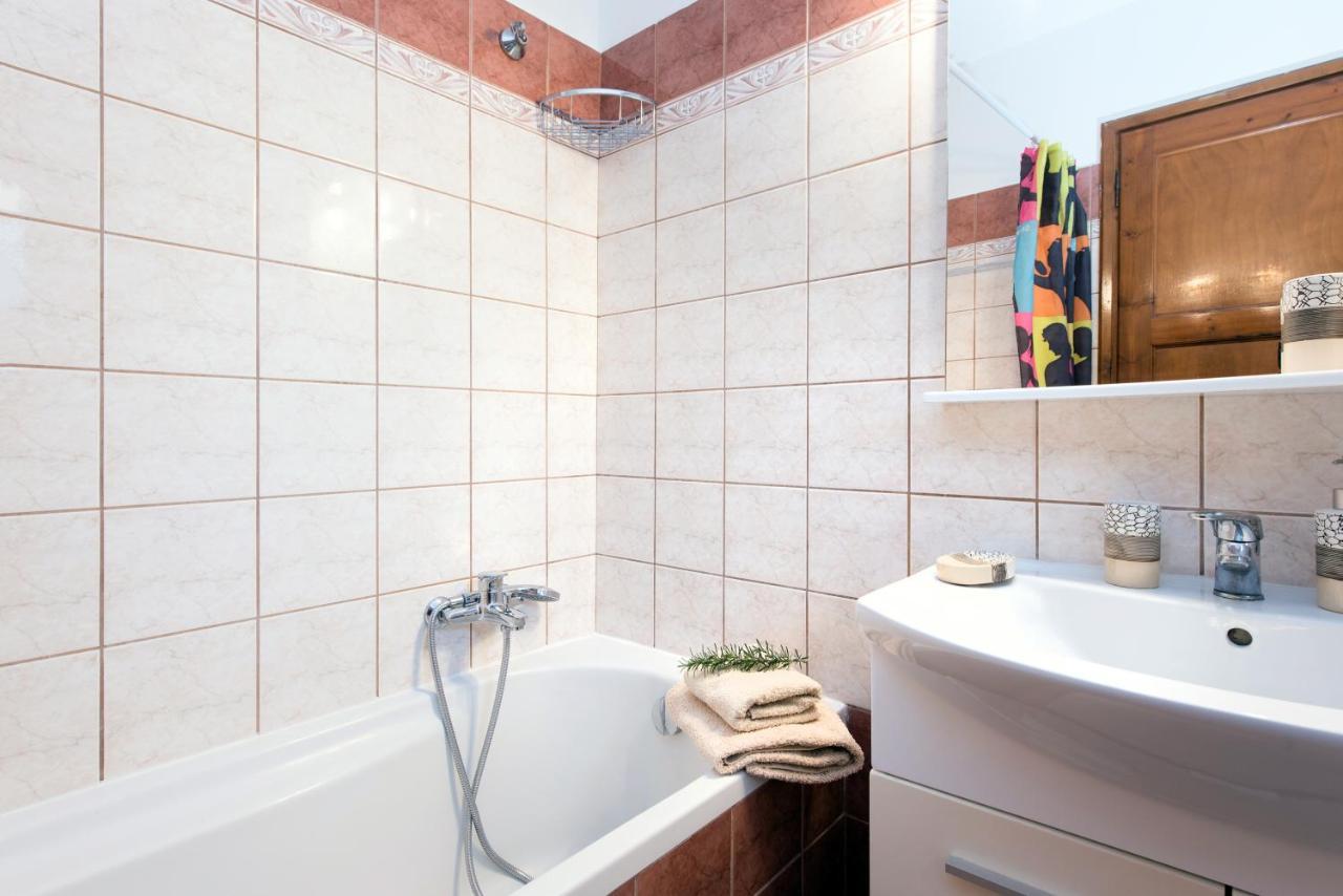 Cozy Family Friendly Apartment With Large Garden Close To Beaches - Dirella Kynopiástai 外观 照片