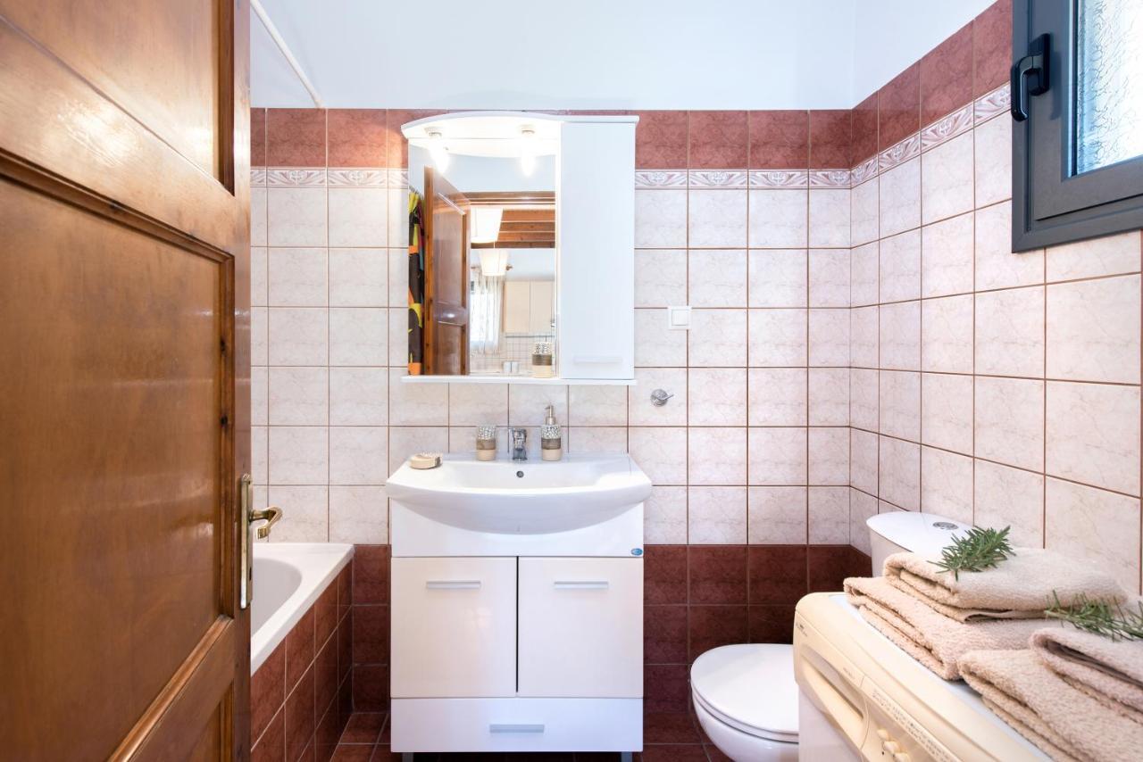 Cozy Family Friendly Apartment With Large Garden Close To Beaches - Dirella Kynopiástai 外观 照片