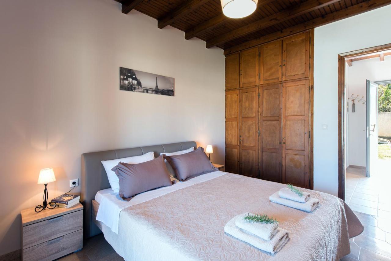 Cozy Family Friendly Apartment With Large Garden Close To Beaches - Dirella Kynopiástai 外观 照片