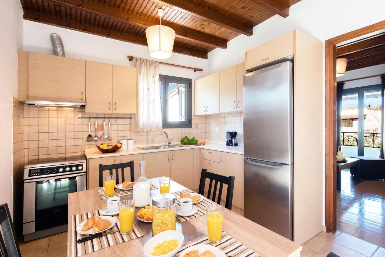 Cozy Family Friendly Apartment With Large Garden Close To Beaches - Dirella Kynopiástai 外观 照片
