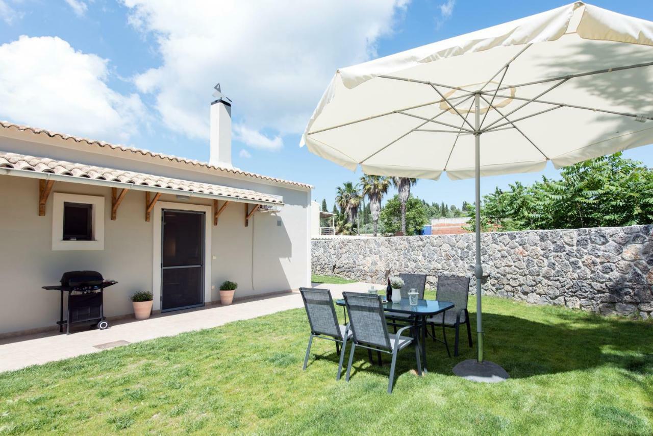 Cozy Family Friendly Apartment With Large Garden Close To Beaches - Dirella Kynopiástai 外观 照片