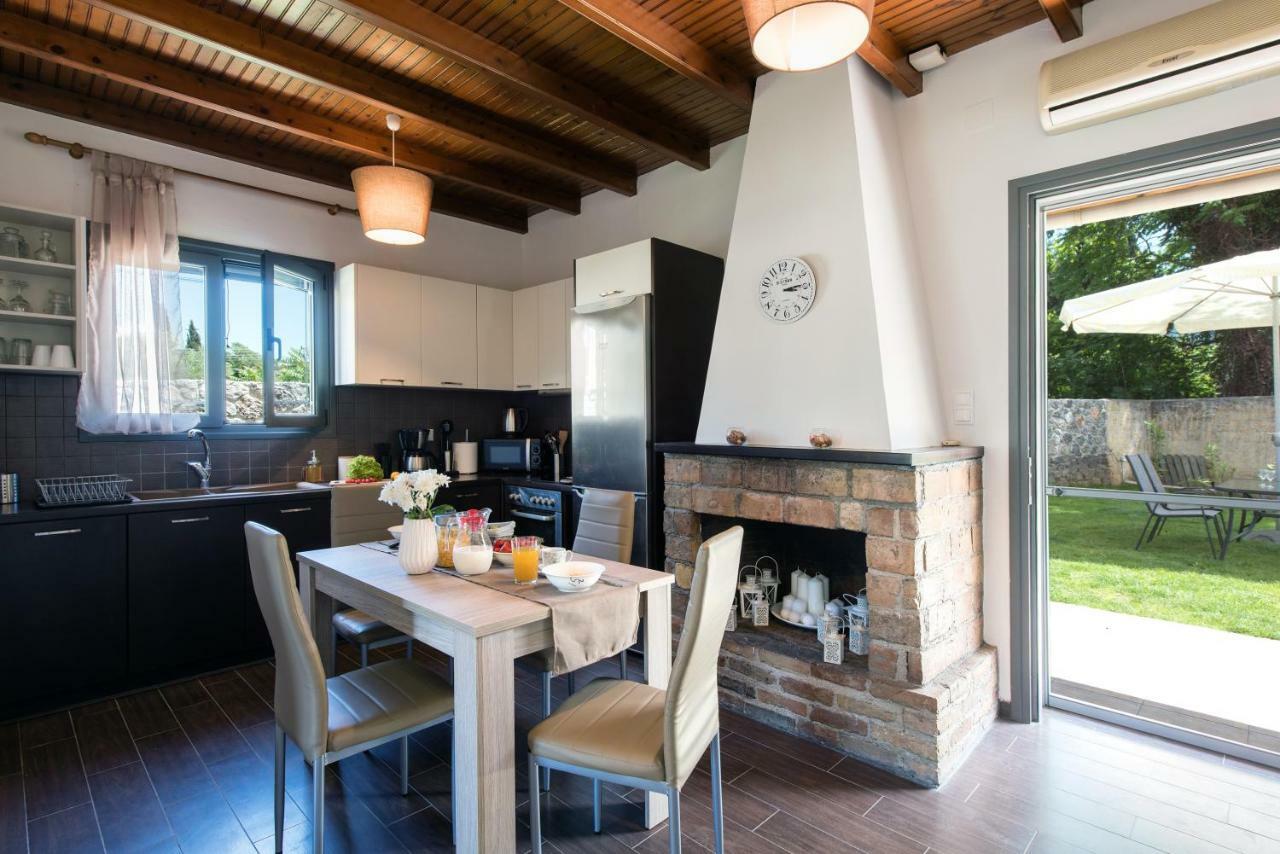 Cozy Family Friendly Apartment With Large Garden Close To Beaches - Dirella Kynopiástai 外观 照片